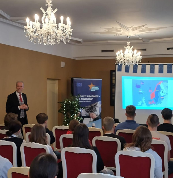 Stefan Eriksson Teaches a Geography Lesson to Schoolchildren in Daugavpils