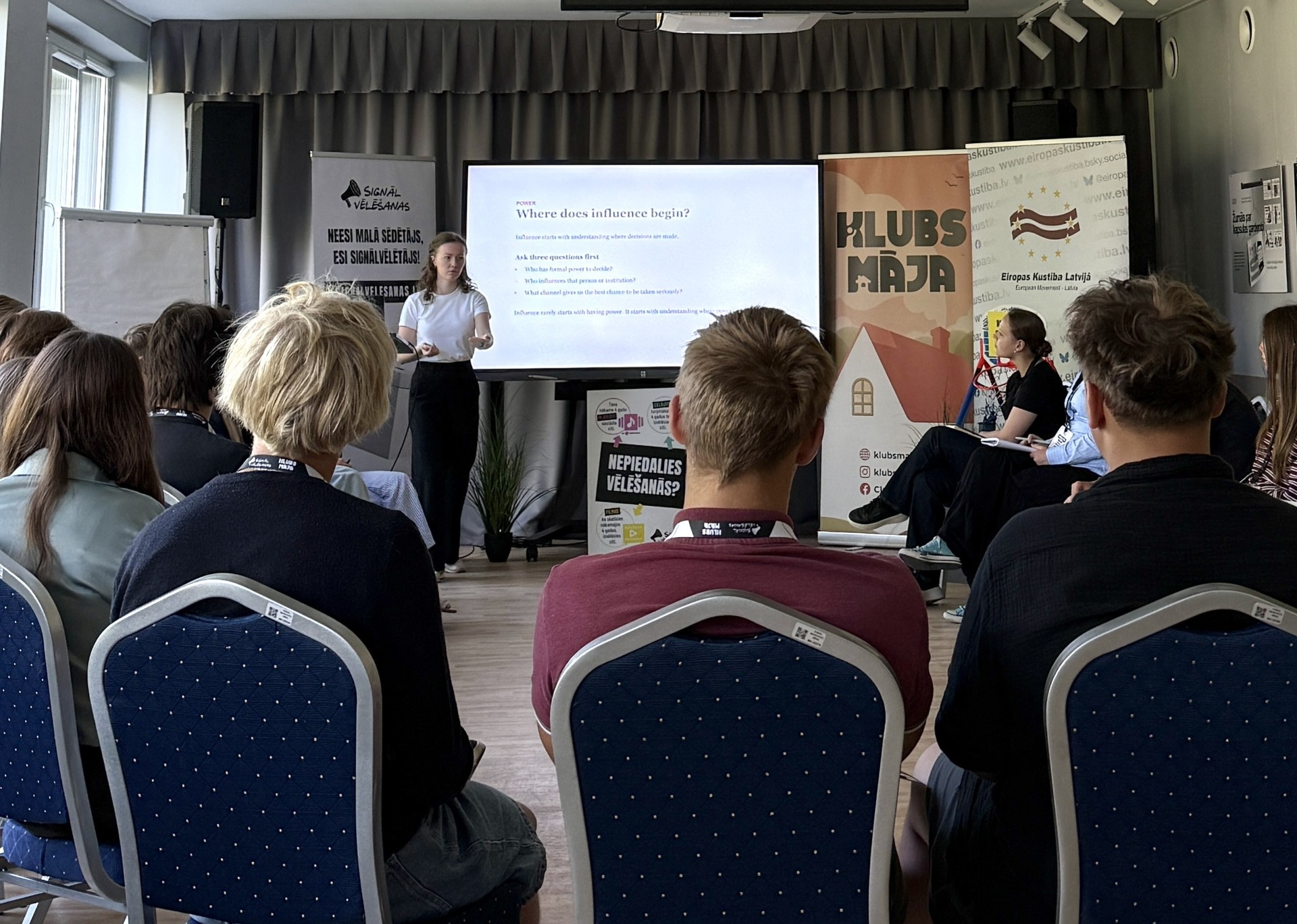 Interview with Nordic experts about the Signal Elections